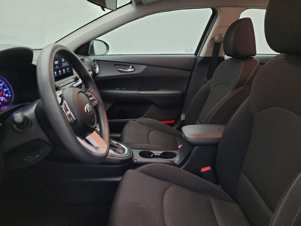 2021 Kia Forte in Glendale, AZ 85301 - 18096984 17