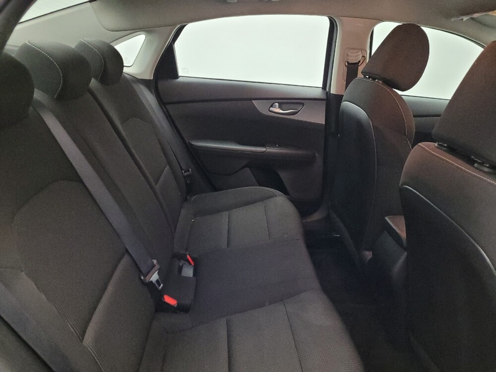 2021 Kia Forte in Glendale, AZ 85301 - 18096984 19