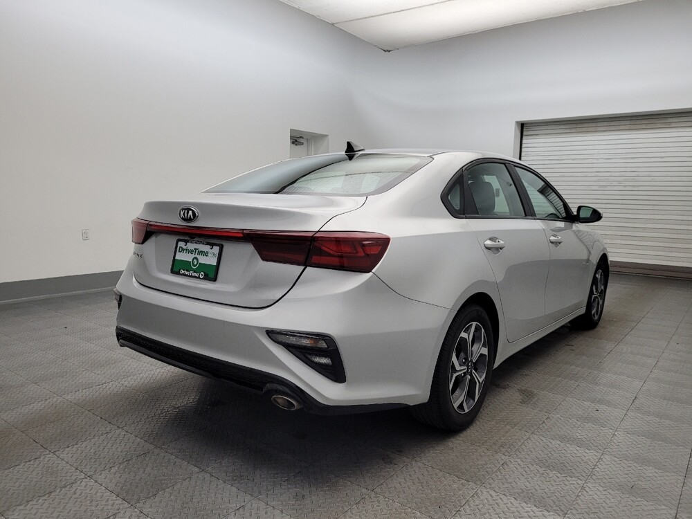 2021 Kia Forte in Glendale, AZ 85301 - 18096984 9