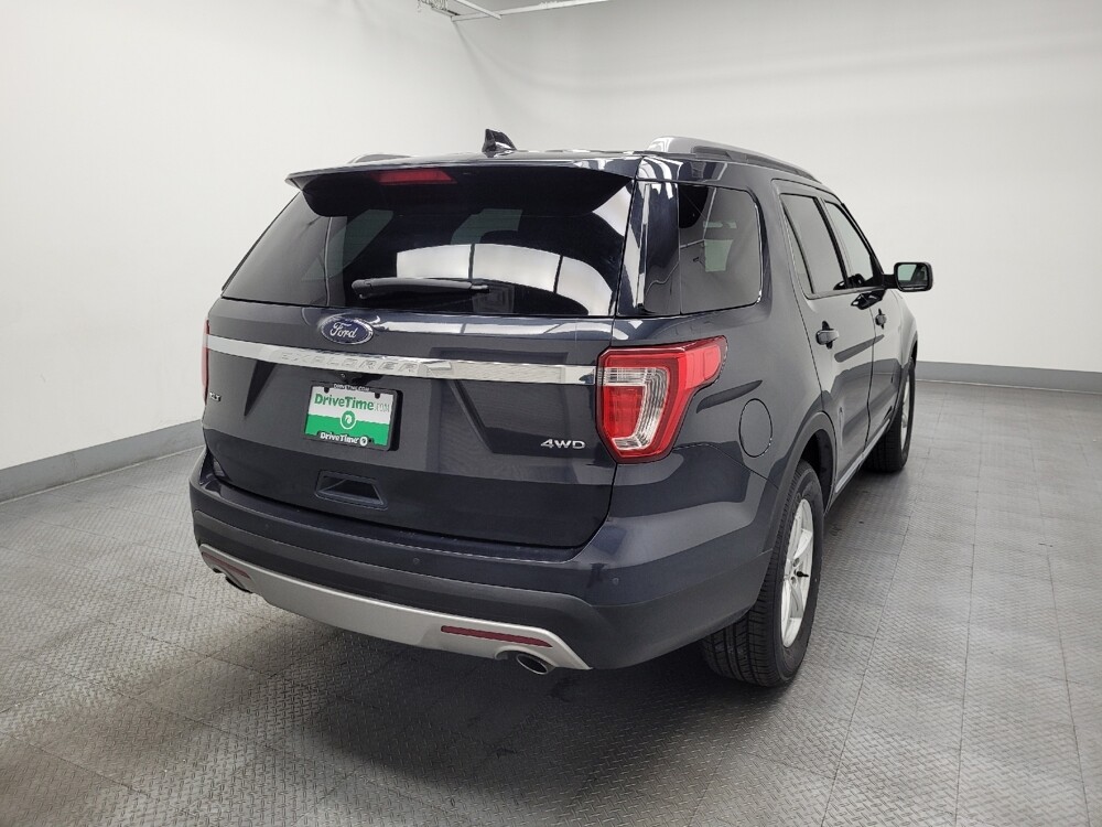 2017 Ford Explorer in Las Vegas, NV 89104 - 18096987 9