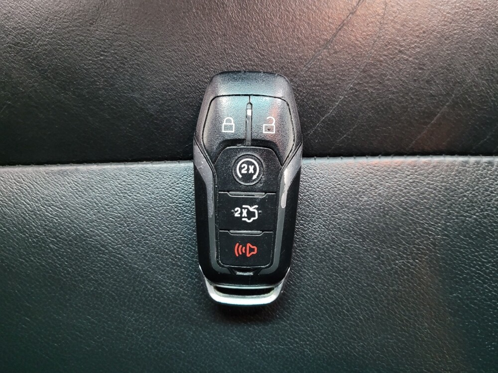 2017 Ford Explorer in Las Vegas, NV 89104 - 18096987 32