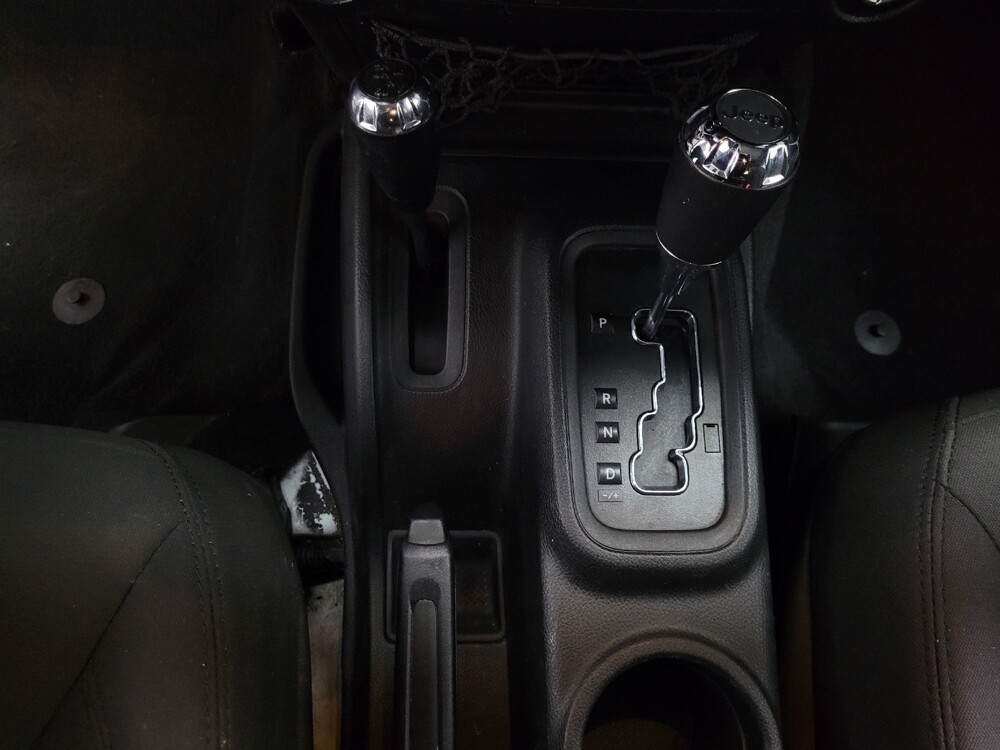 2017 Jeep Wrangler in Las Vegas, NV 89104 - 18096988 26