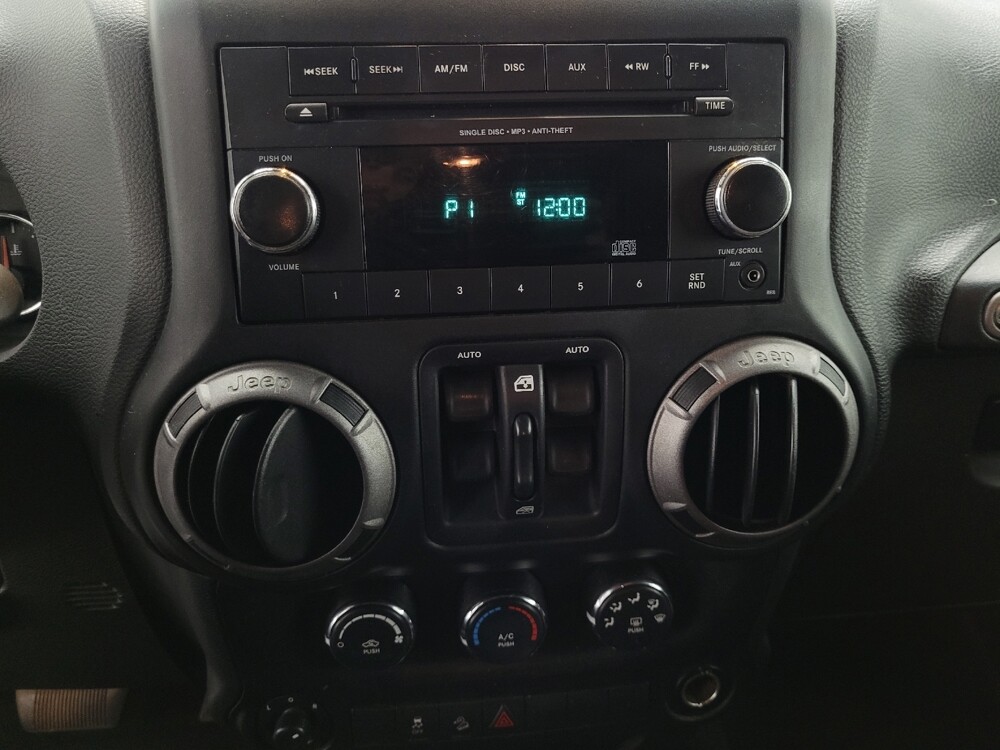 2017 Jeep Wrangler in Las Vegas, NV 89104 - 18096988 25