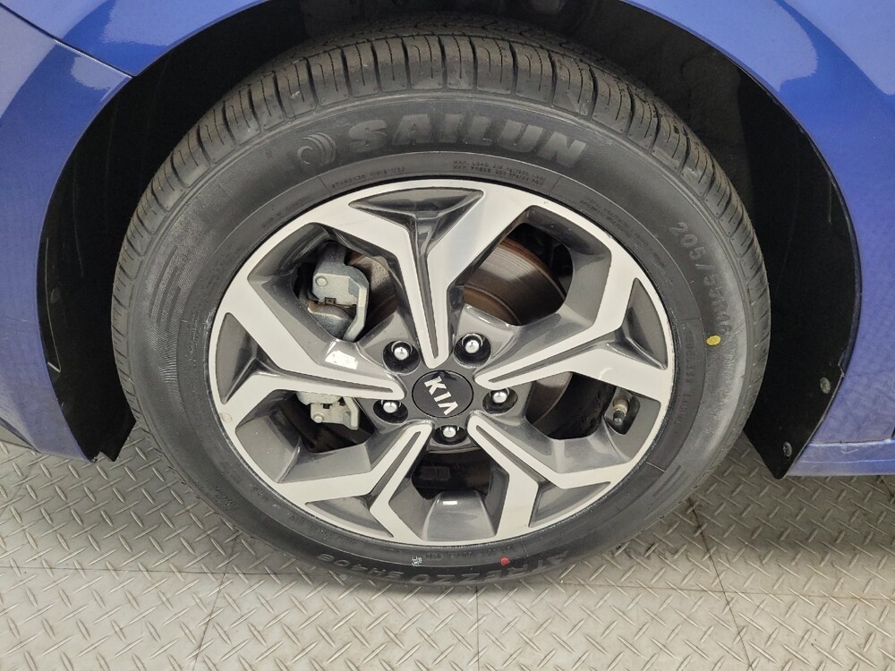 2020 Kia Forte in Las Vegas, NV 89104 - 18096990 31