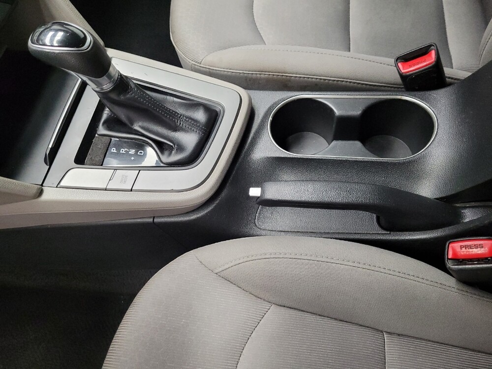 2018 Hyundai Elantra in Las Vegas, NV 89104 - 18096992 26
