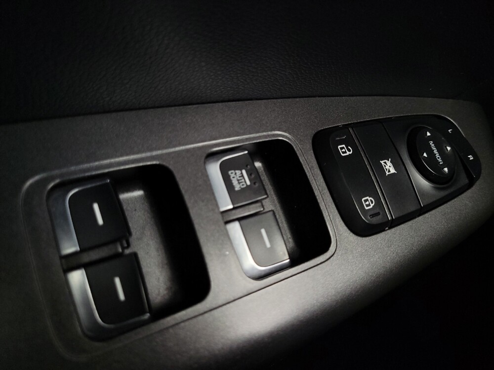 2022 Kia Sportage in Las Vegas, NV 89104 - 18096993 27