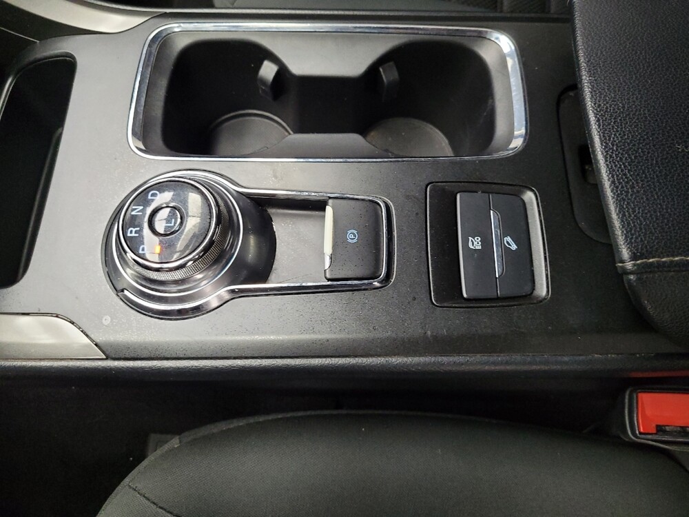 2017 Ford Fusion in Las Vegas, NV 89104 - 18096994 26