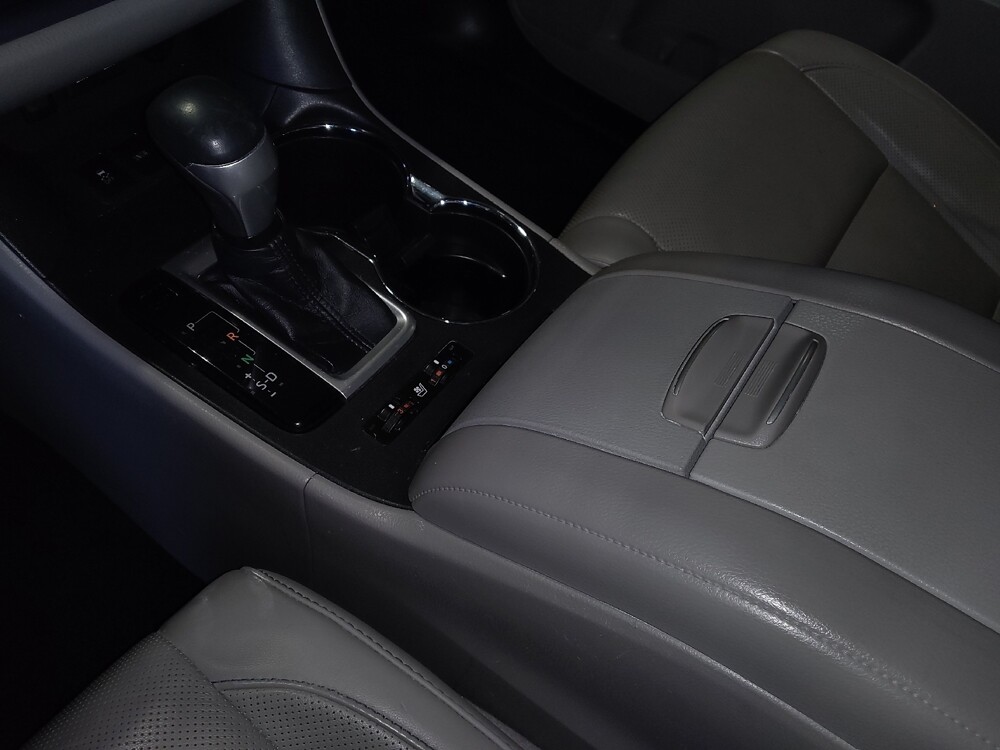 2018 Toyota Highlander in Mobile, AL 36606 - 18097002 26