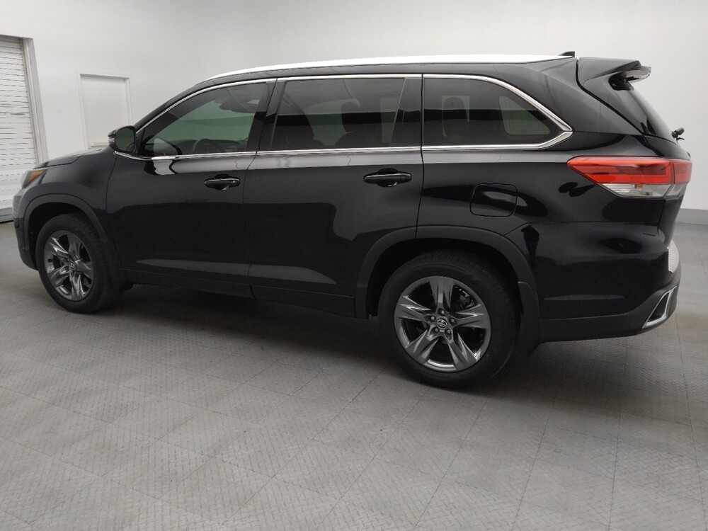 2018 Toyota Highlander in Mobile, AL 36606 - 18097002 3
