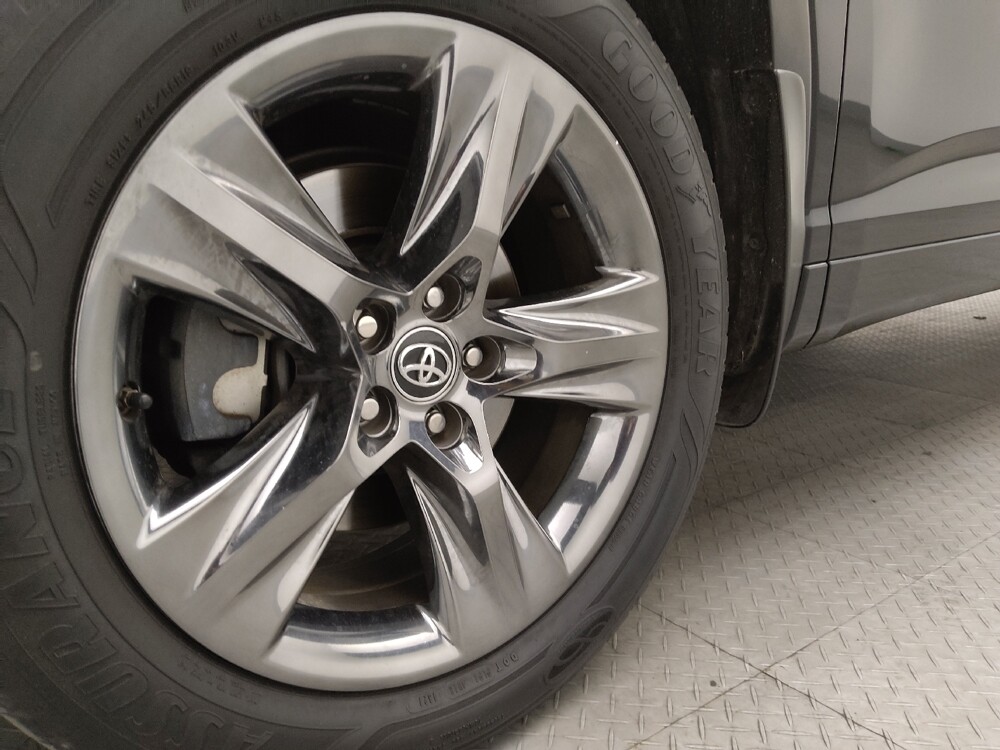 2018 Toyota Highlander in Mobile, AL 36606 - 18097002 31