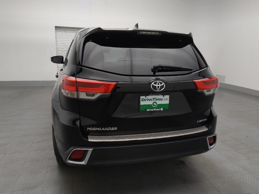 2018 Toyota Highlander in Mobile, AL 36606 - 18097002 6