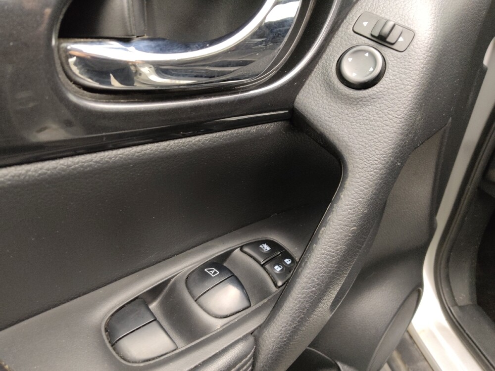 2017 Nissan Rogue in Denver, CO 80012 - 18097009 27