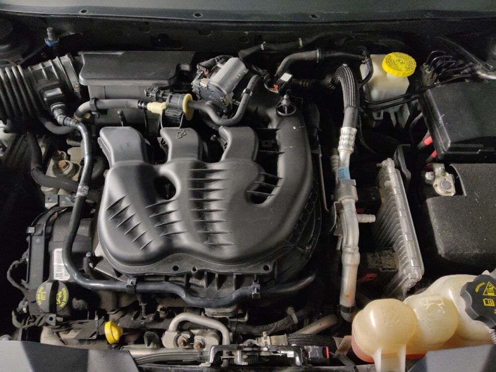 2019 Jeep Cherokee in Corpus Christi, TX 78412 - 18097011 30