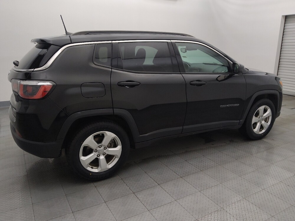 2019 Jeep Compass in Corpus Christi, TX 78412 - 18097012 10