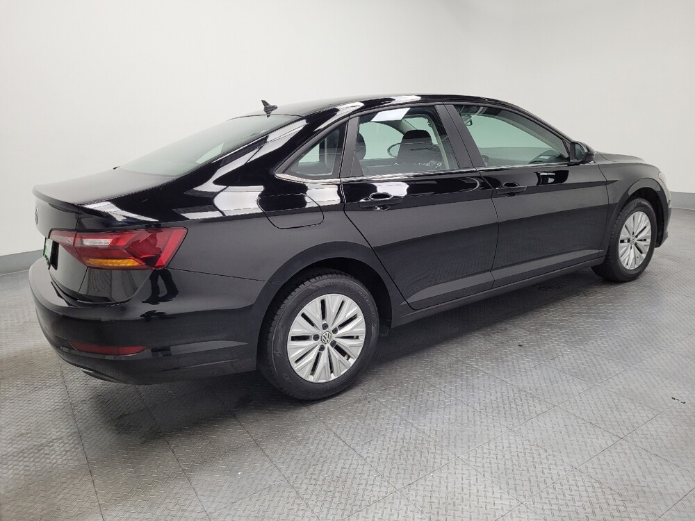 2019 Volkswagen Jetta in Las Vegas, NV 89104 - 18097013 10