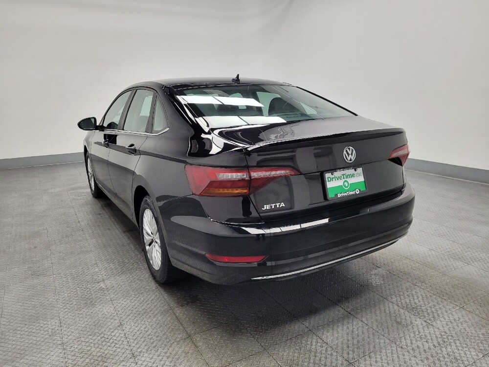 2019 Volkswagen Jetta in Las Vegas, NV 89104 - 18097013 5