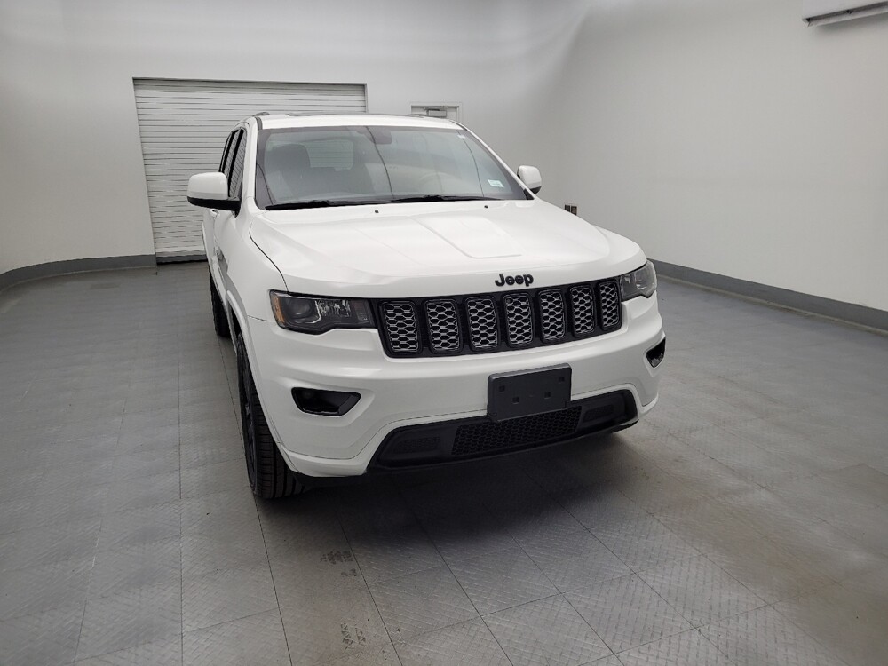 2020 Jeep Grand Cherokee in Toledo, OH 43617 - 18097015 14