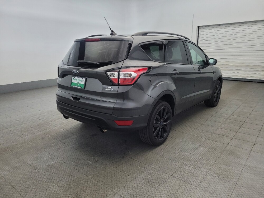 2018 Ford Escape in Chesapeake, VA 23320 - 18097016 9