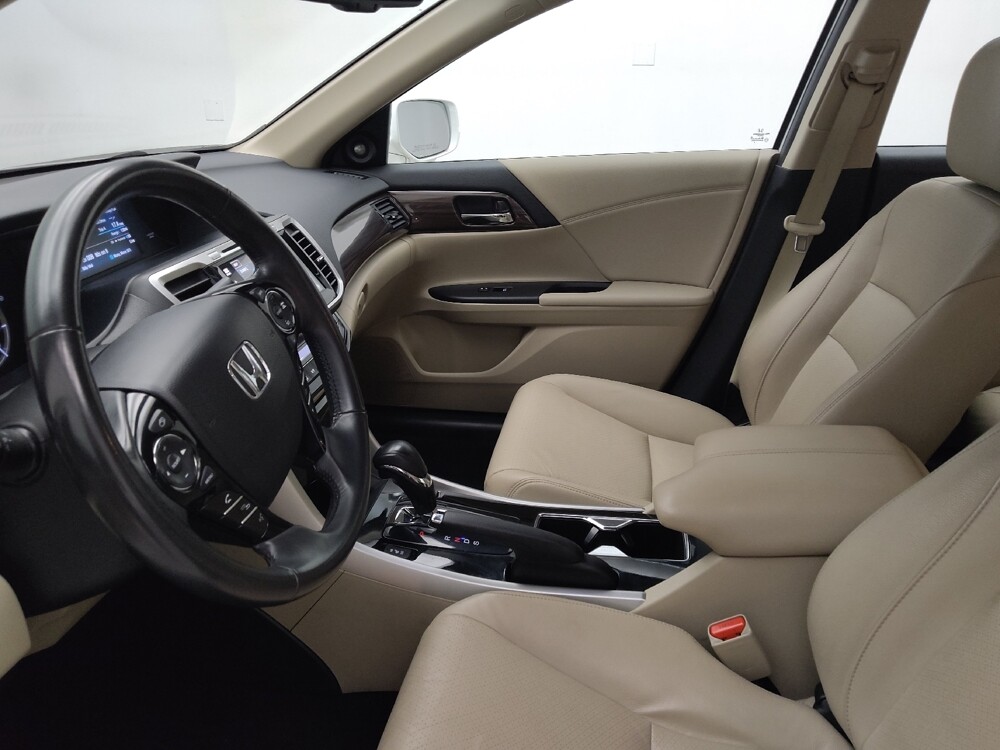 2017 Honda Accord in Lombard, IL 60148 - 18097020 17