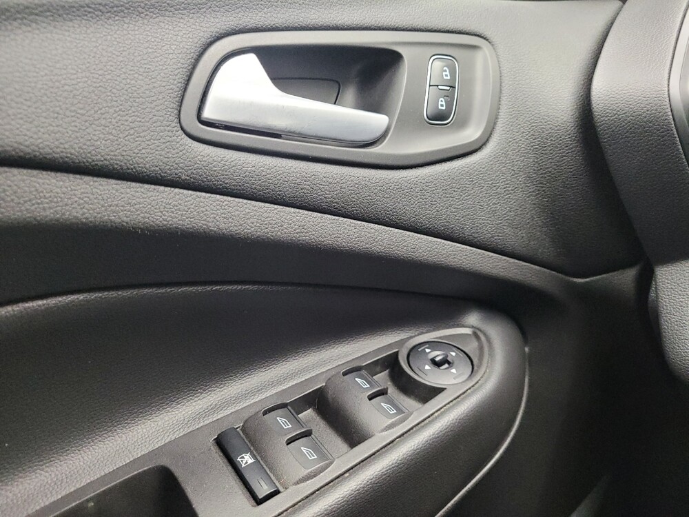 2018 Ford Escape in Grand Rapids, MI 49508 - 18097021 27