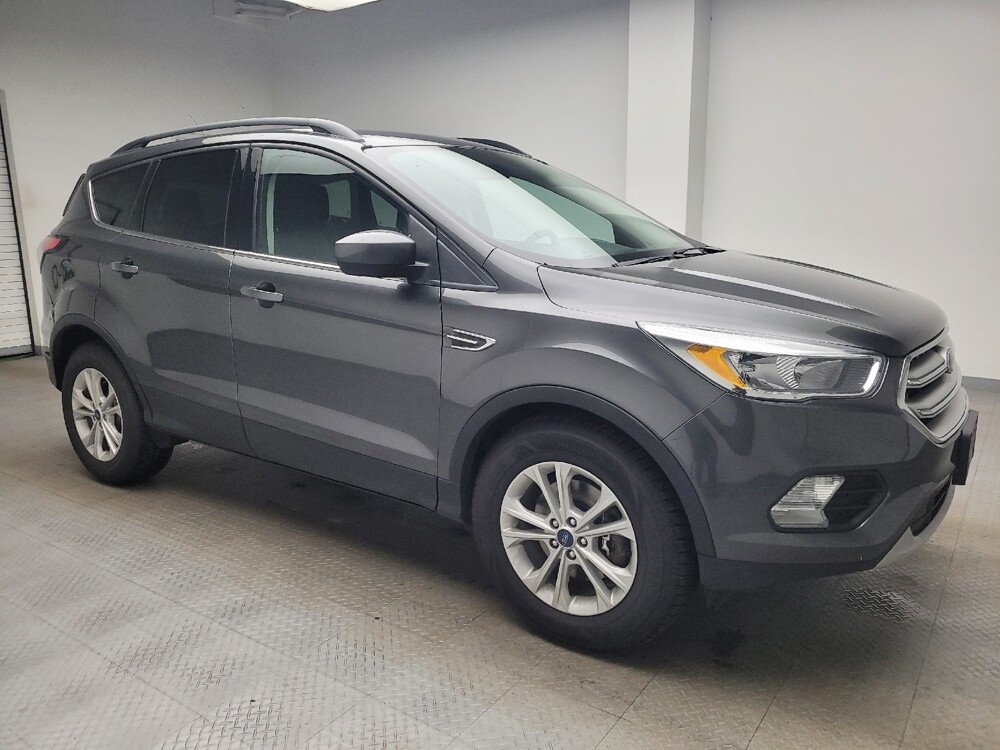2018 Ford Escape in Grand Rapids, MI 49508 - 18097021 11