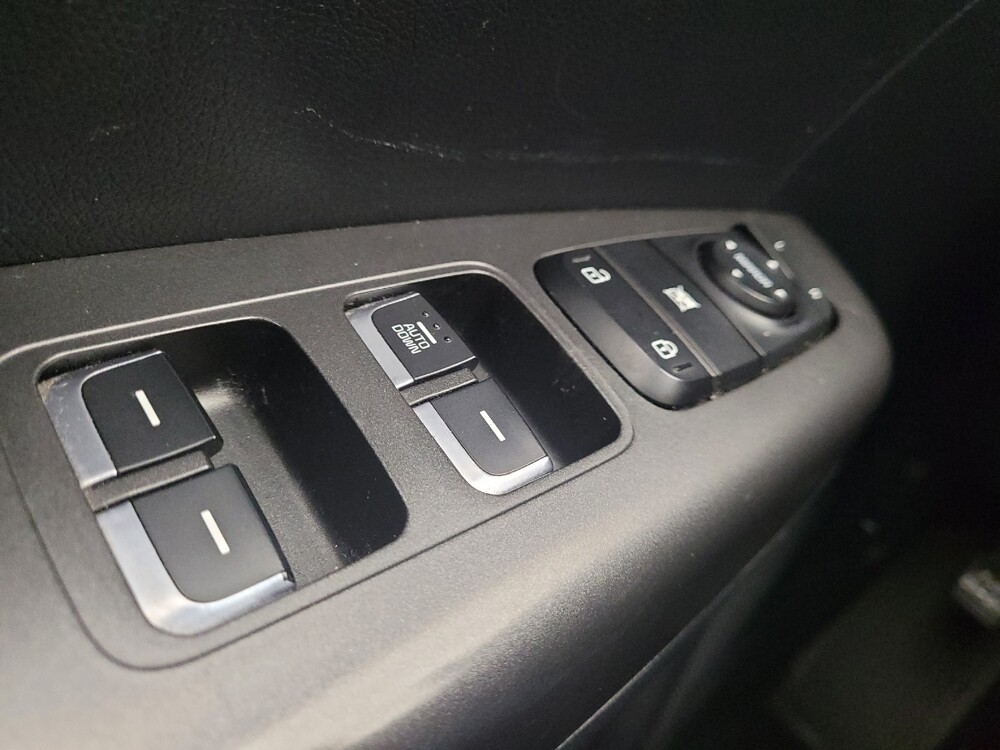 2017 Kia Sportage in Eastpointe, MI 48021 - 18097022 27