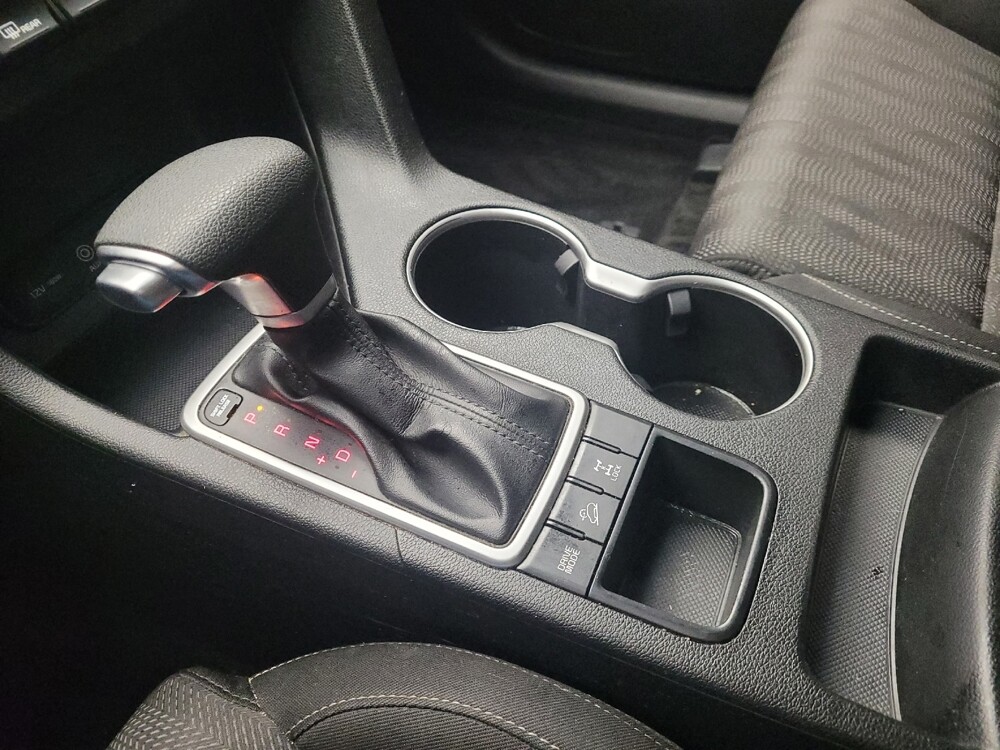 2017 Kia Sportage in Eastpointe, MI 48021 - 18097022 26