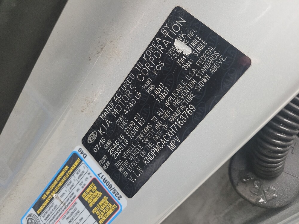 2017 Kia Sportage in Eastpointe, MI 48021 - 18097022 33