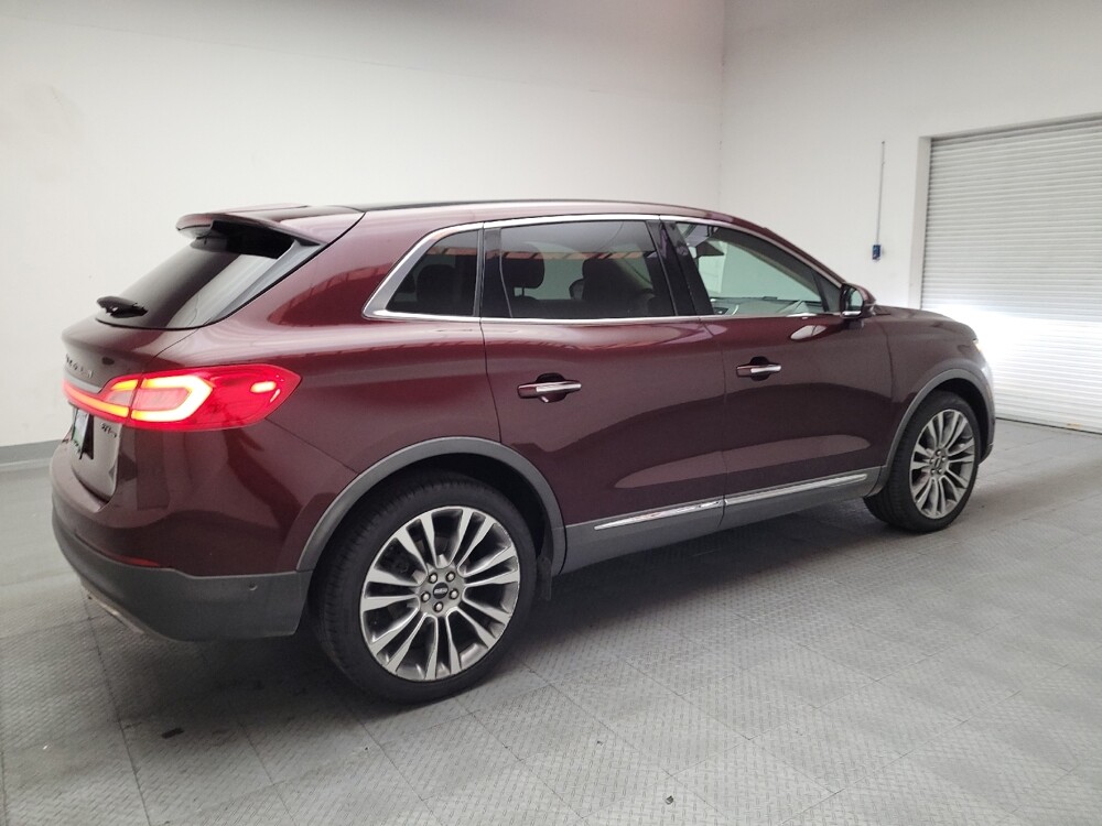 2017 Lincoln MKX in Downey, CA 90241 - 18097023 10