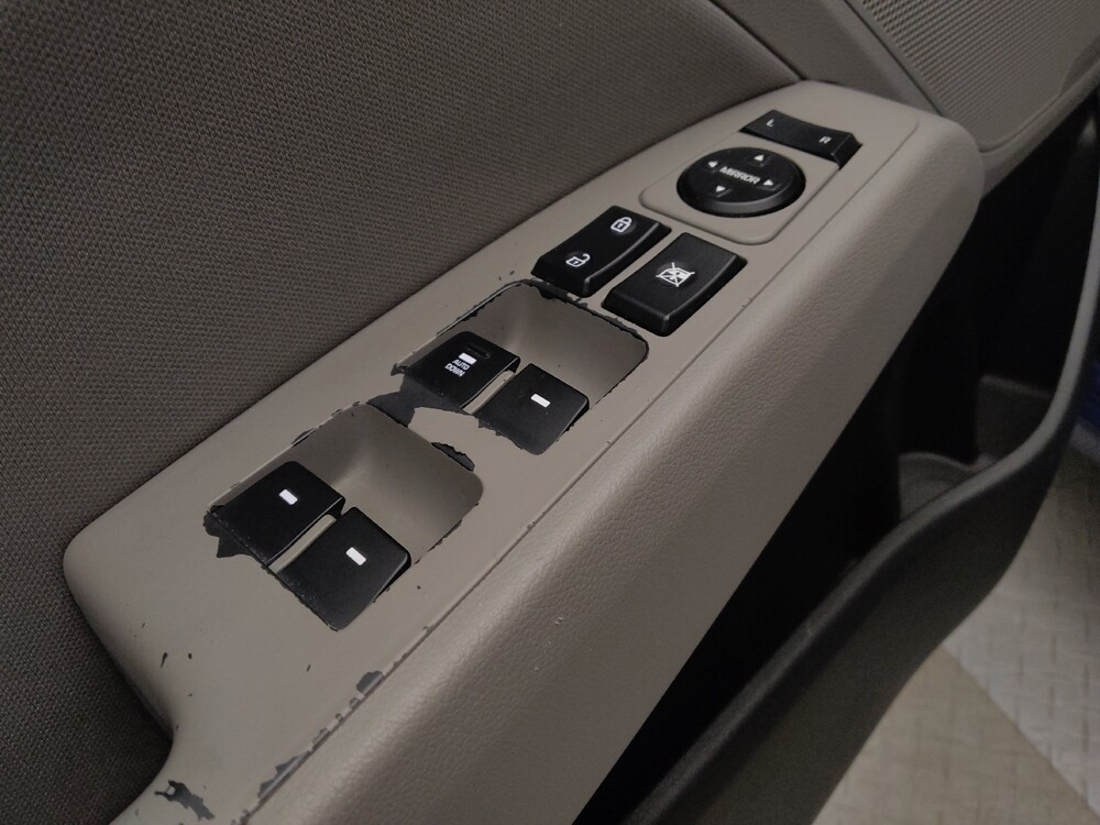 2020 Hyundai Elantra in Denver, CO 80012 - 18097024 27