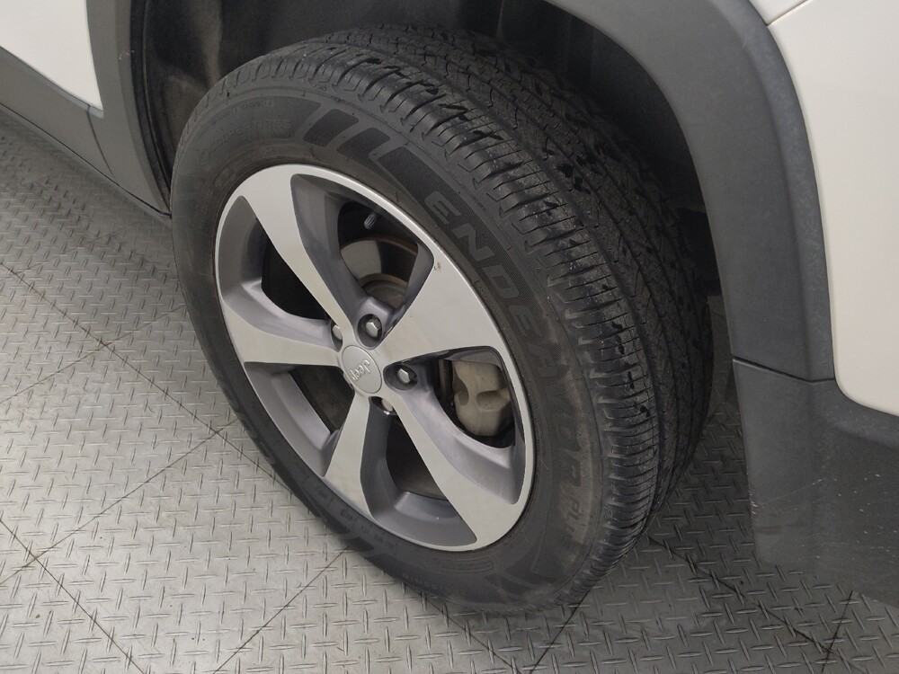 2020 Jeep Cherokee in Corpus Christi, TX 78412 - 18097026 31