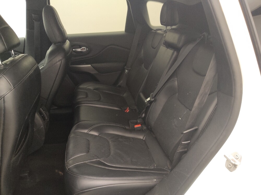 2020 Jeep Cherokee in Corpus Christi, TX 78412 - 18097026 18