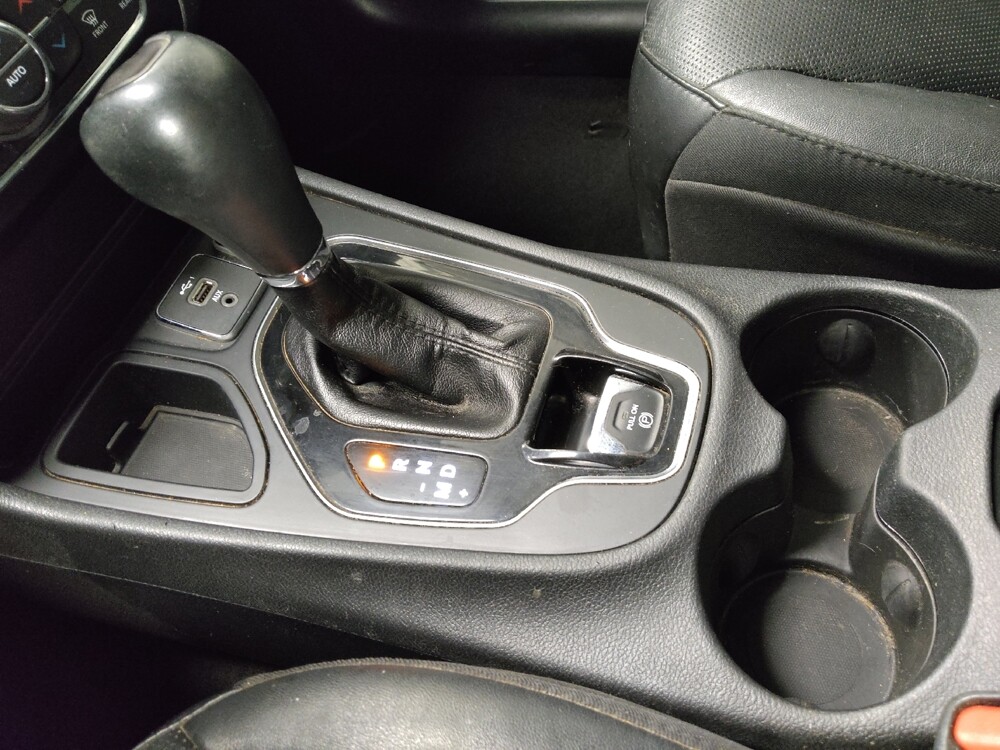 2020 Jeep Cherokee in Corpus Christi, TX 78412 - 18097026 26