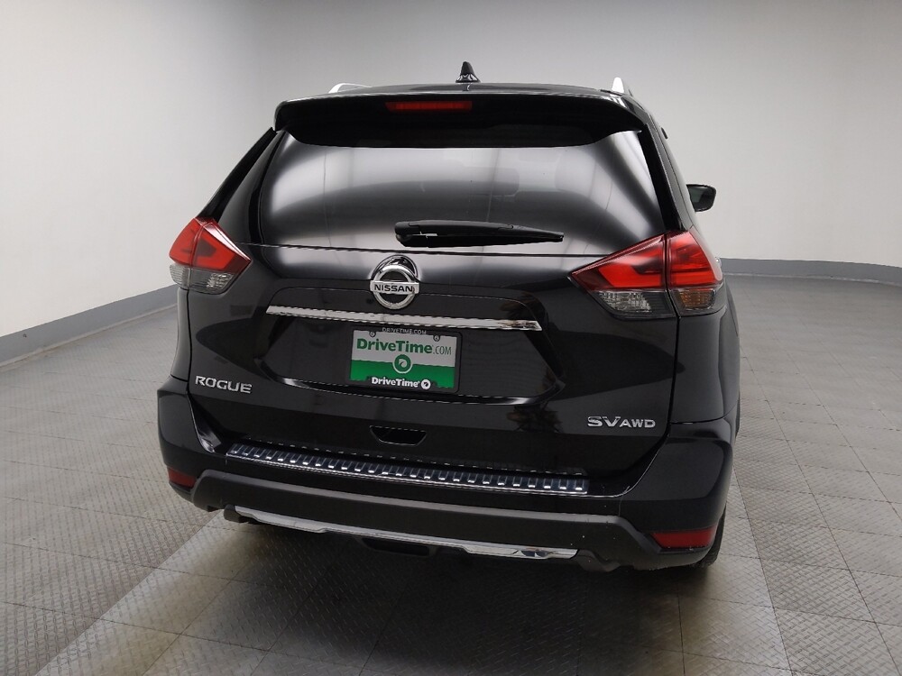 2017 Nissan Rogue in Ft Wayne, IN 46805 - 18097028 7