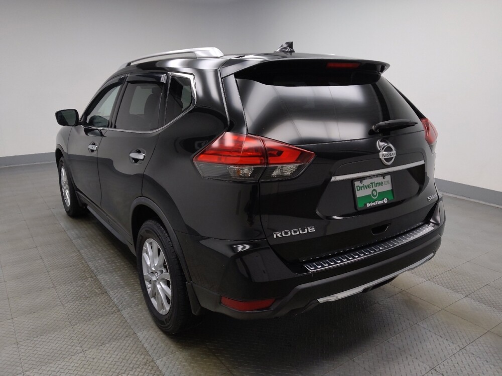 2017 Nissan Rogue in Ft Wayne, IN 46805 - 18097028 5