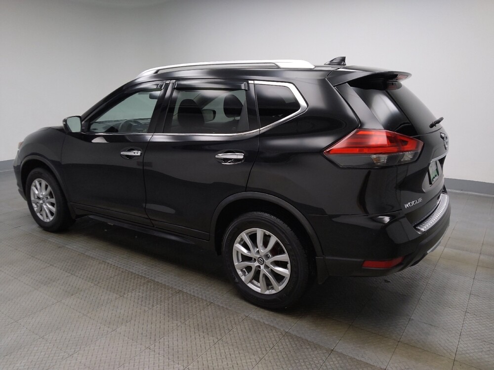 2017 Nissan Rogue in Ft Wayne, IN 46805 - 18097028 3