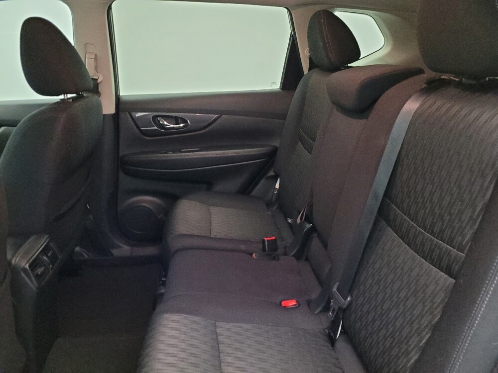 2019 Nissan Rogue in Phoenix, AZ 85015 - 18097029 18