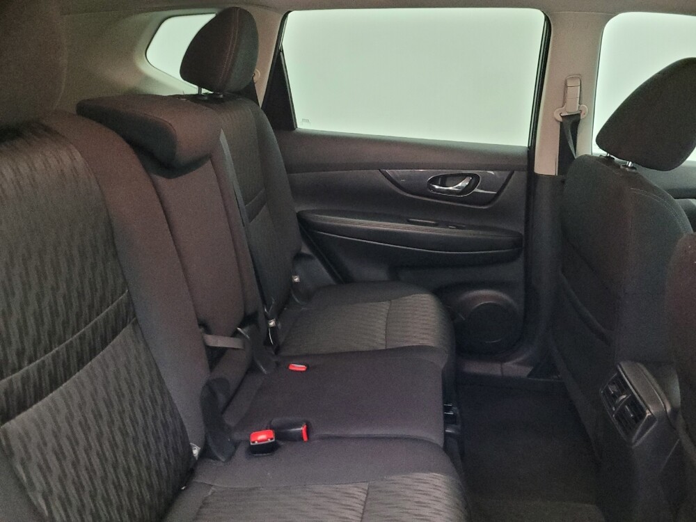 2019 Nissan Rogue in Phoenix, AZ 85015 - 18097029 19