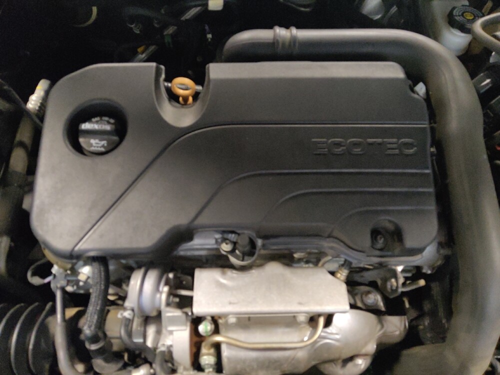 2019 Chevrolet Malibu in Chandler, AZ 85225 - 18097030 30