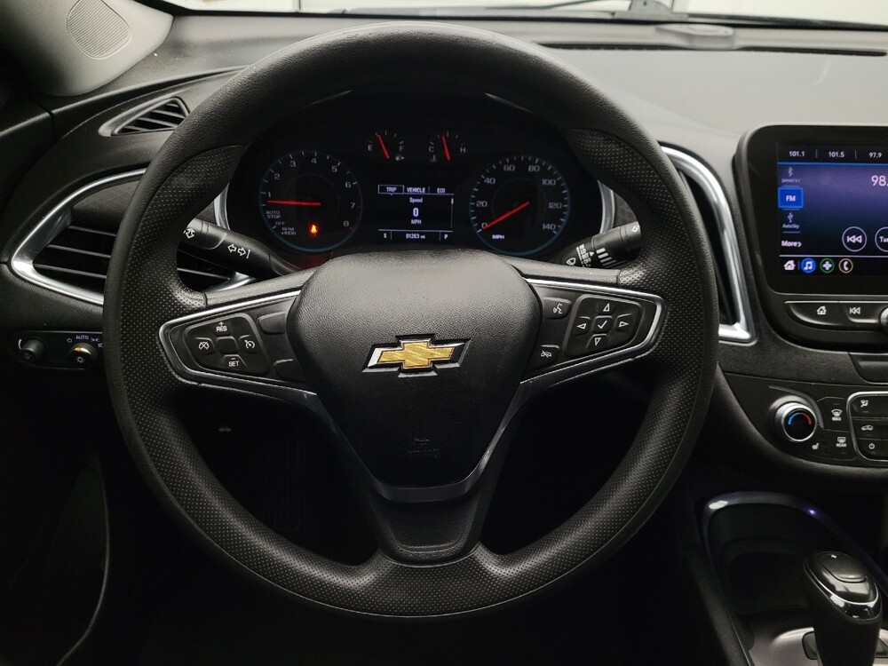 2019 Chevrolet Malibu in Chandler, AZ 85225 - 18097030 22