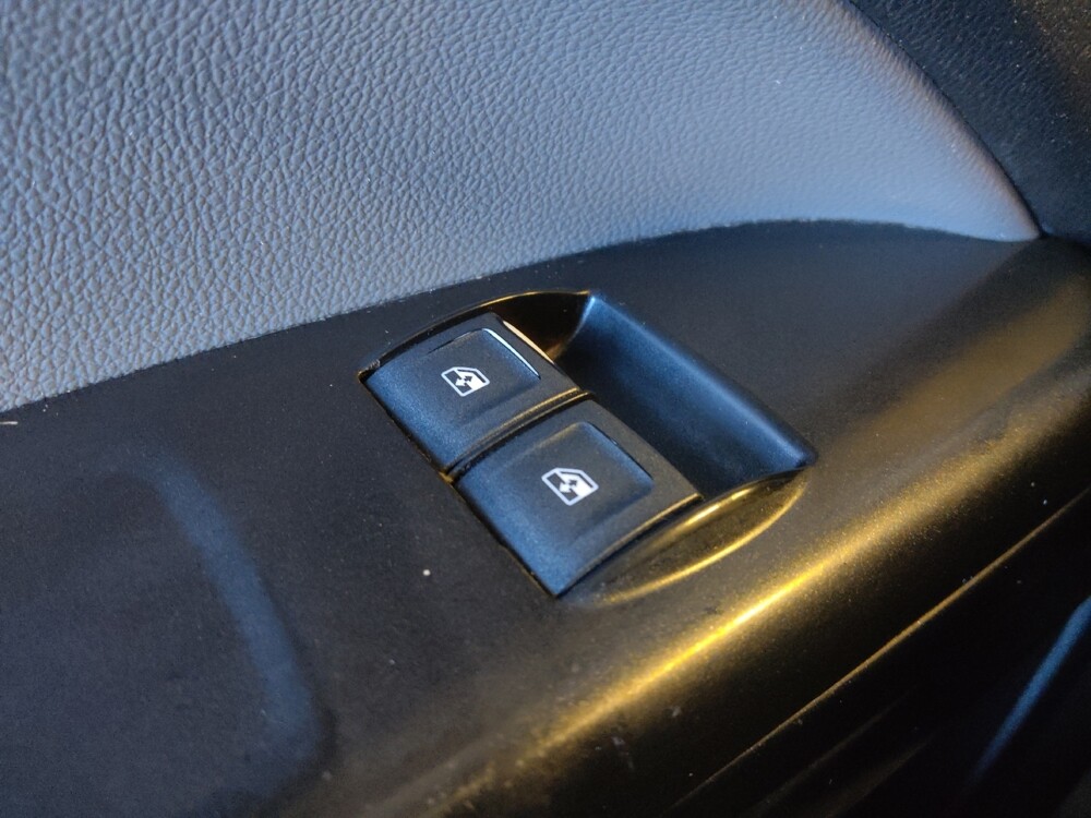 2018 Chevrolet Colorado in Chandler, AZ 85225 - 18097034 27