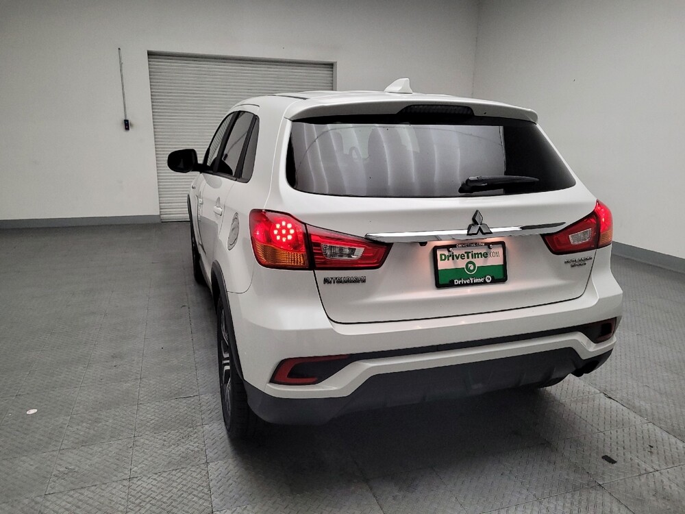 2018 Mitsubishi Outlander Sport in Bakersfield, CA 93309 - 18097047 6