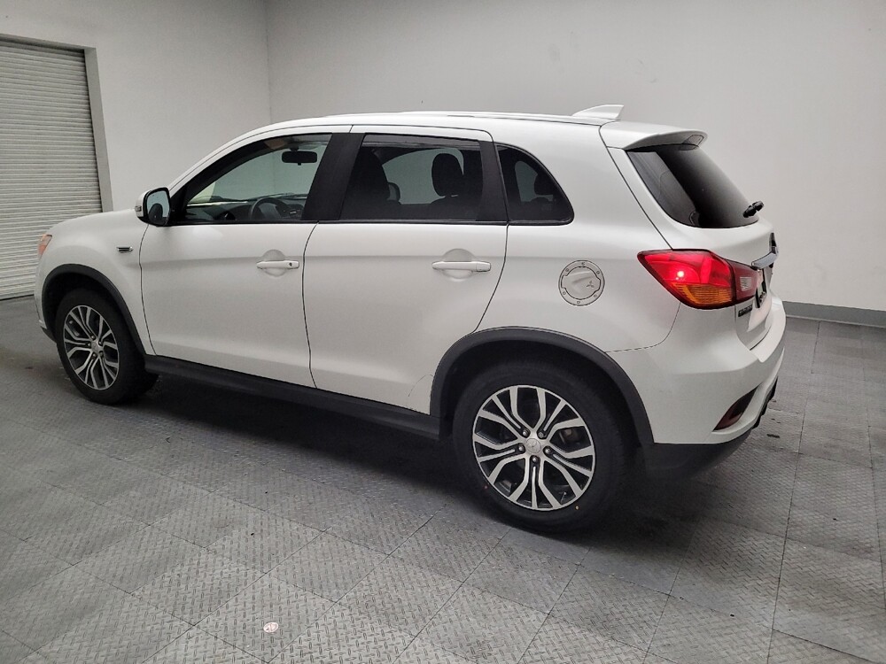 2018 Mitsubishi Outlander Sport in Bakersfield, CA 93309 - 18097047 3