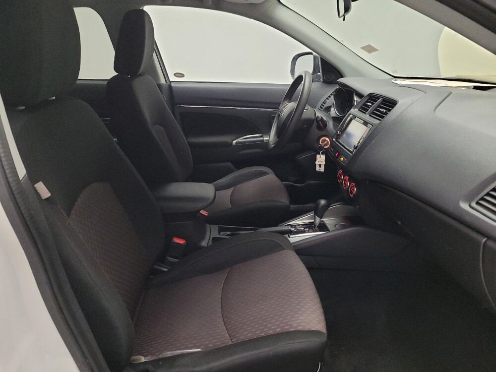 2018 Mitsubishi Outlander Sport in Bakersfield, CA 93309 - 18097047 21