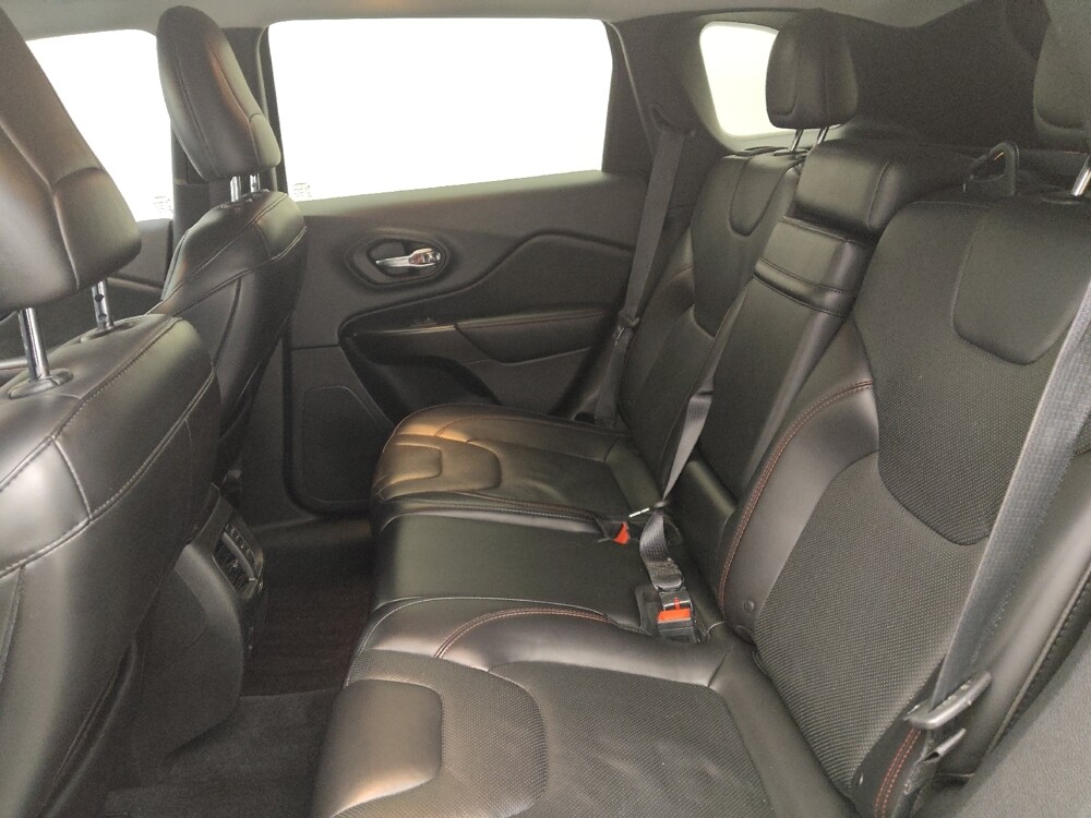 2019 Jeep Cherokee in Albuquerque, NM 87113 - 18097049 18