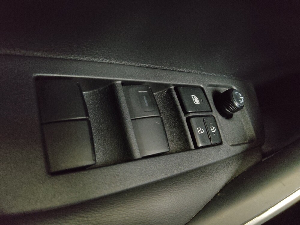 2020 Toyota Corolla in Las Vegas, NV 89102 - 18097052 27