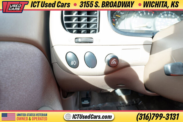2000 Toyota Tundra in Wichita, KS 67216 - 18097064 11