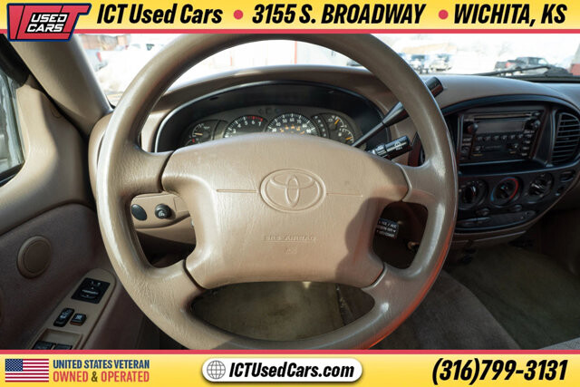 2000 Toyota Tundra in Wichita, KS 67216 - 18097064 10