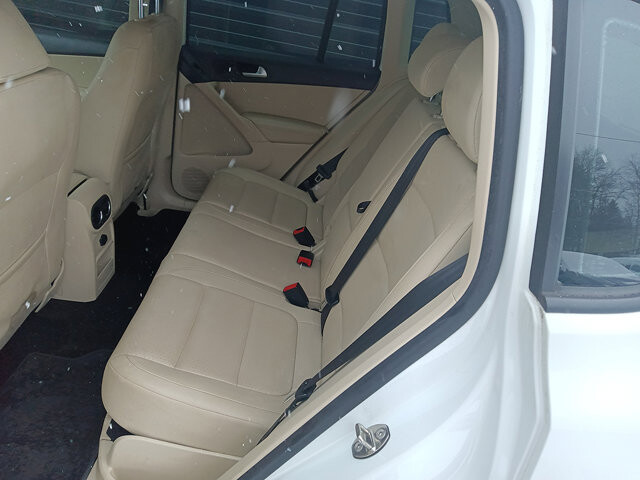 2016 Volkswagen Tiguan in DuBois, PA 15801 - 18097083 6