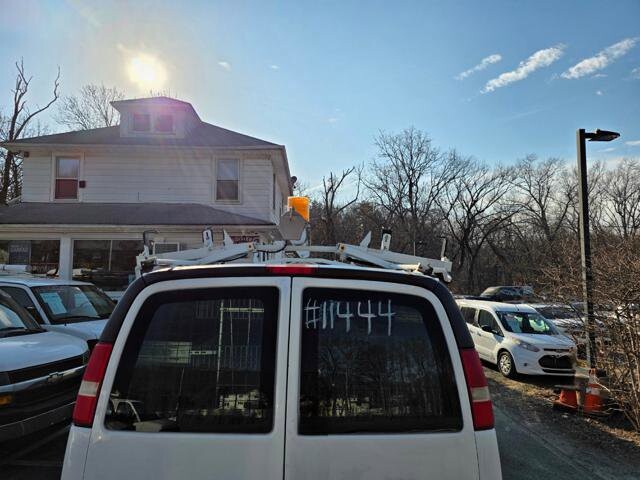 2011 Chevrolet Express 2500 in Blauvelt, NY 10913 - 18097084 41